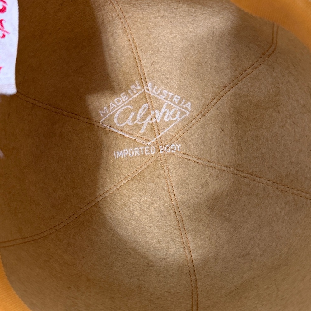 Vintage Golden Yellow Betmar Hat - Picture 4 of 17